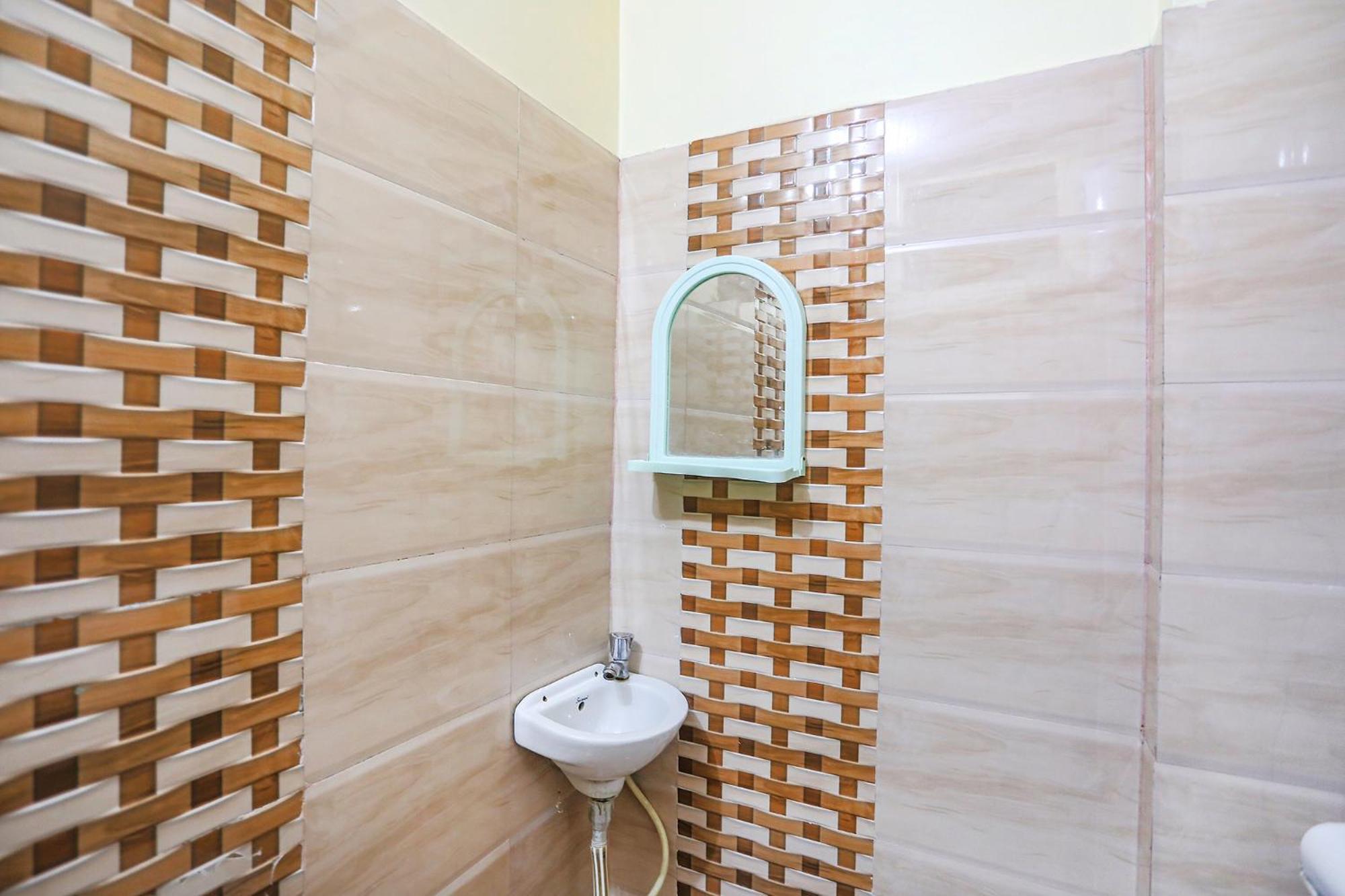 Fabexpress Kanha Dham Kánpur Kültér fotó